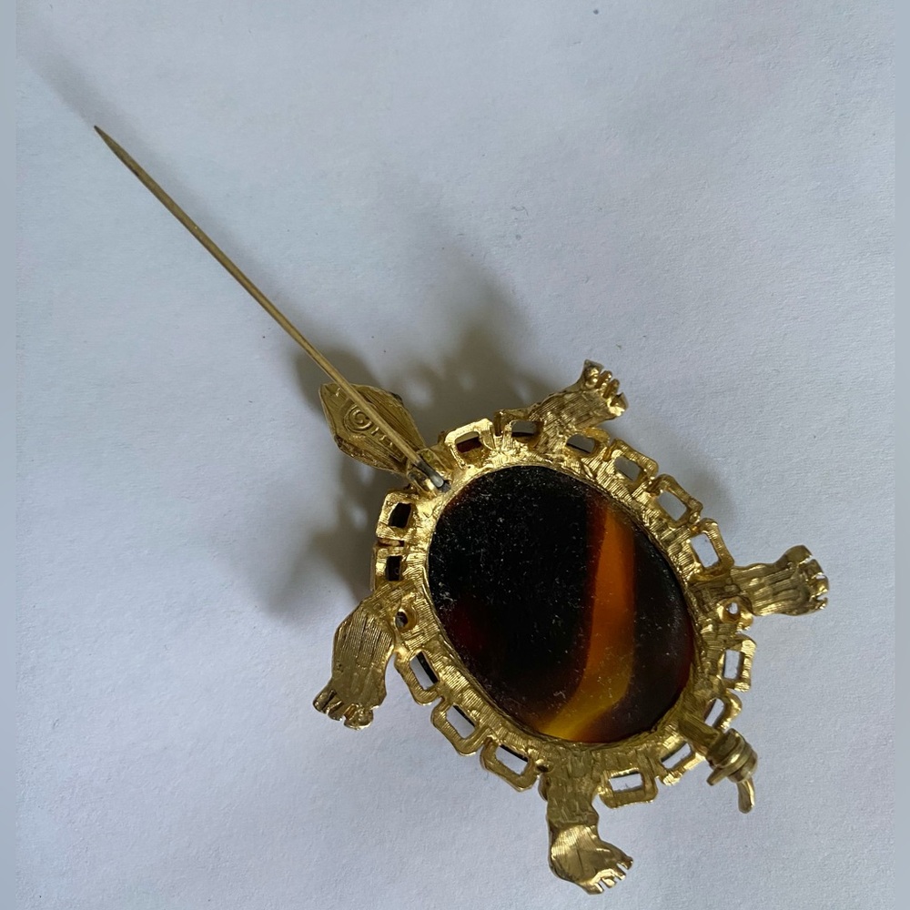 Vintage Brooch: High Quality Amber, Green-Stone & Gold Turtle - Picture 5 of 8